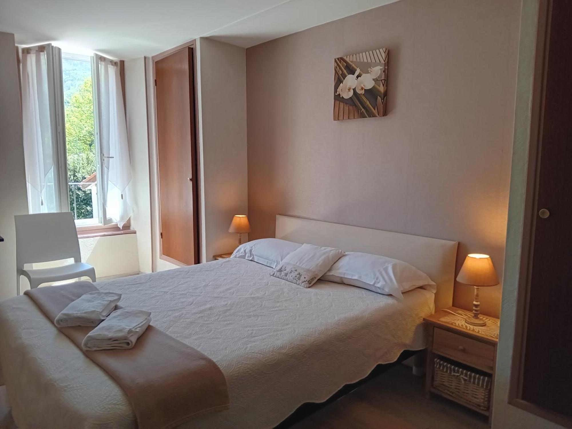 Hotel La Gravenne Thueyts Экстерьер фото